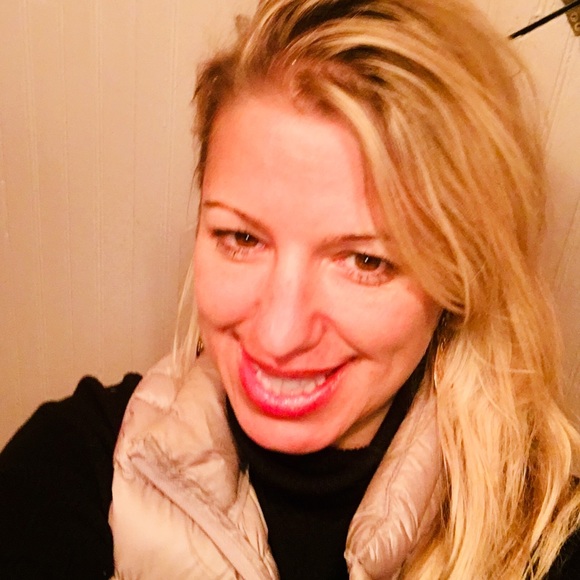 Meet your Posher, Tanya - Picture 1 of 1